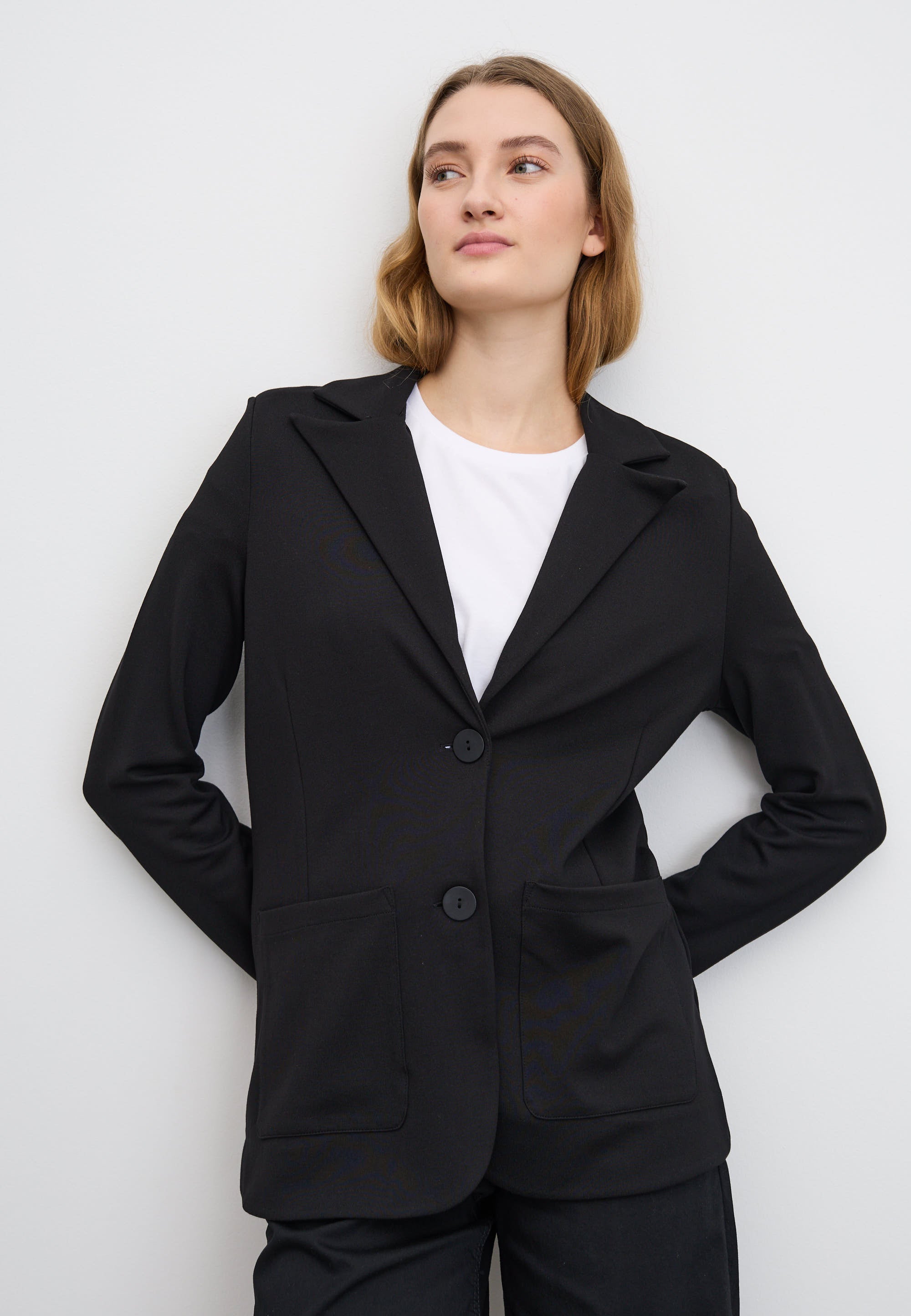 Britt Blazer 68cm - Black