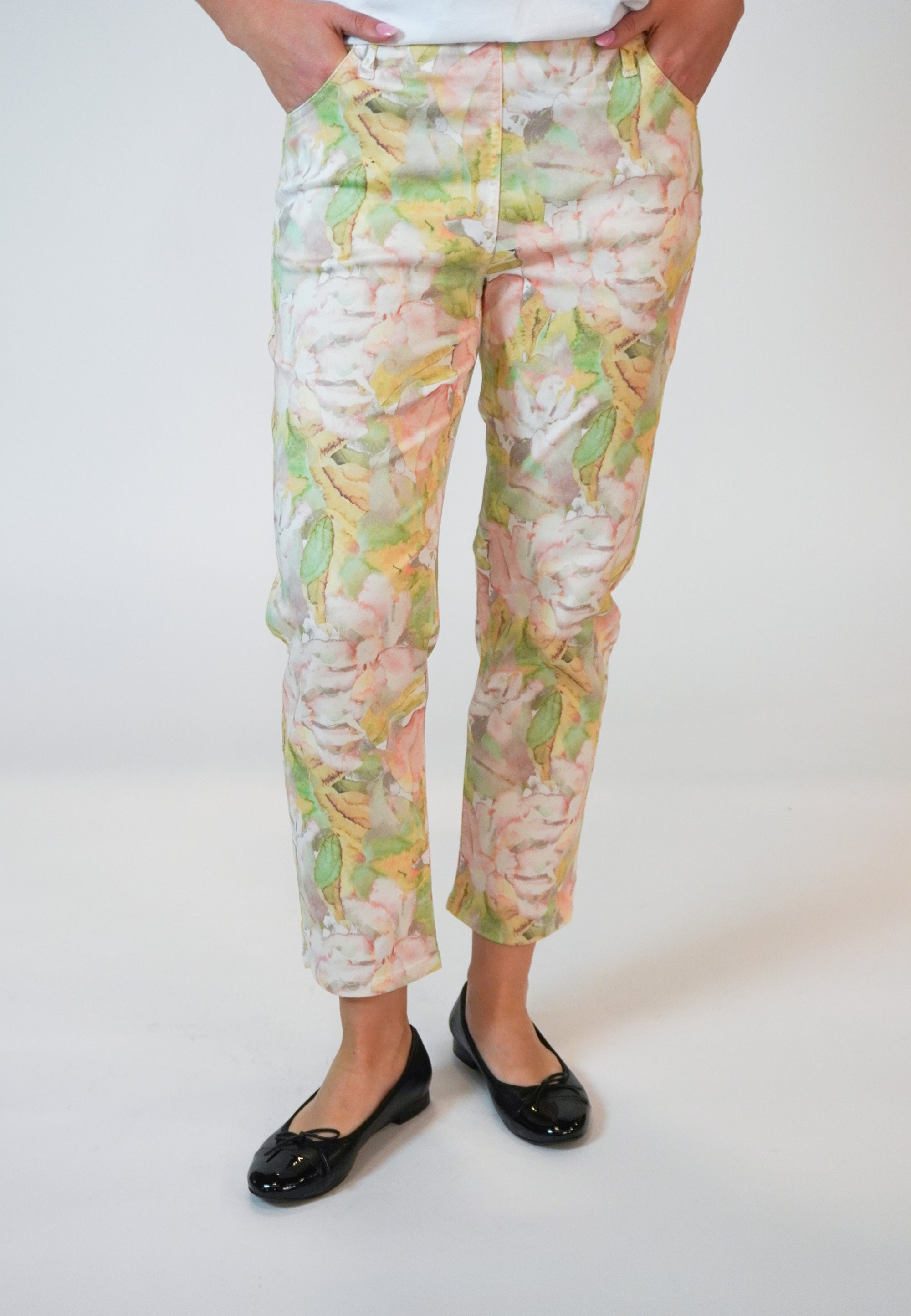 LAURIE Kelly Regular Crop Trousers REGULAR 30036 Rose Watercolour