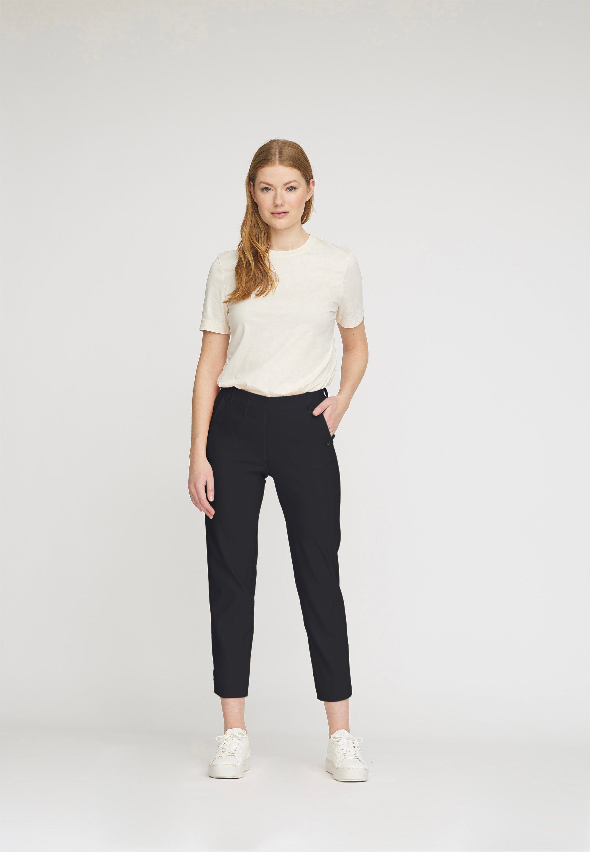 LAURIE Taylor Regular Crop Regular 99000 Black